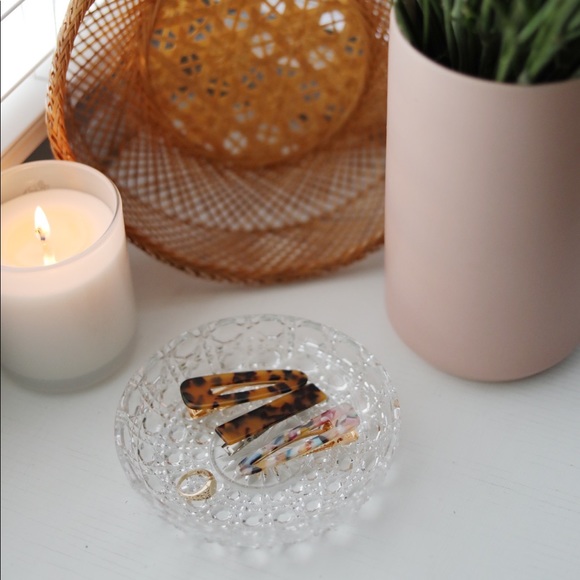 Vintage Waffle & Button Windsor Pattern Clear Dish - Picture 2 of 6